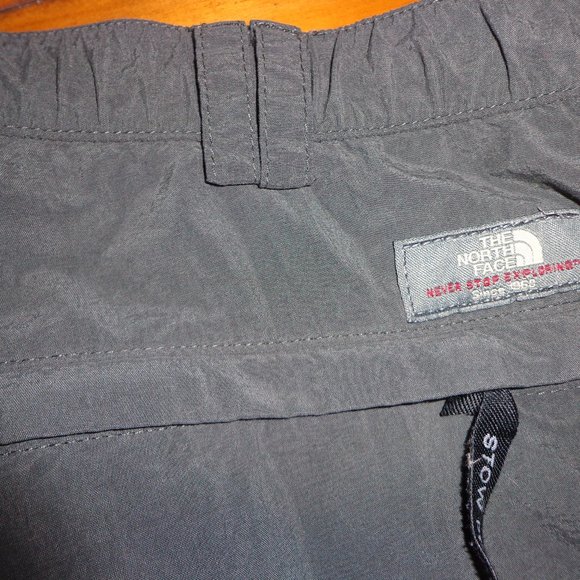 The North Face Sport Capris S/P Charcoal Gusset Crotch Adj. Waist/Hem Cords - Picture 13 of 16